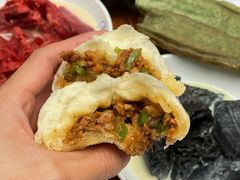 -李与白包子铺(桐梓林店)