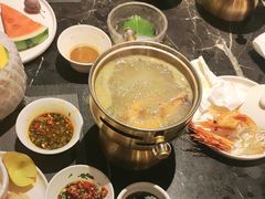 -半岛翡丽海鲜自助餐厅(观风亭店)