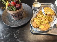-W COLLECTIVE  DESSERT SHOP