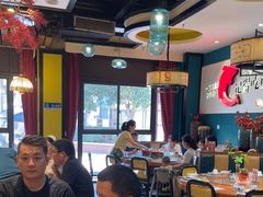 -黄泥岗·地道湖北菜(奥特莱斯店)