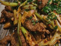 葱椒爆牛肉-绿茶餐厅(千岛湖银泰城店)