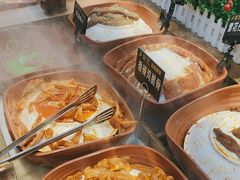 -新艺自助美食城(中山路店)