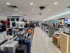 -上海置地广场(南京东路店)