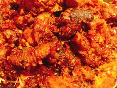 -野山舂·贵州现舂酸汤火锅(鸿通城店)