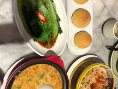 鲜虾汤海鲜泡饭-蝴蝶里·粤菜·点心(滨江龙湖店)