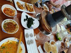 -楼外楼大刀肉传统火锅居(博学路店)