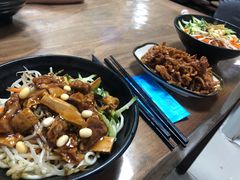 -大姨捞面(新安花园店)