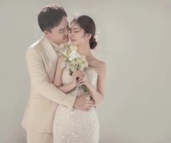-钟爱一生婚纱摄影旗舰店