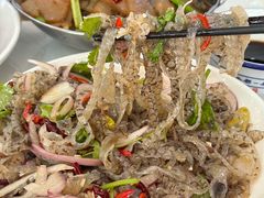 -丹水桥地锅鱼·翘嘴鲌·地方特色全鱼宴(丹江口大坝店)