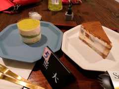 -有猫主题·治愈系猫咖(曾厝垵店)
