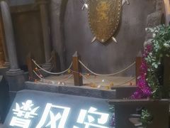 -暴风岛沉浸式体验馆(百联世纪店)