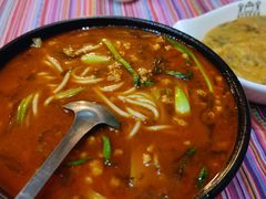 酸辣米线-香巴拉云南餐厅(华莱坞店)