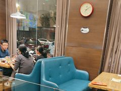 -豪客来牛排(人民东路店)