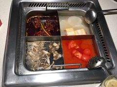 -海底捞火锅鲜切牛肉主题店(长寿路店)