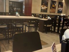 大堂-康师傅私房牛肉面(马泉营奥莱店)