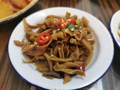 -三镇卤货二公司(汉街店)