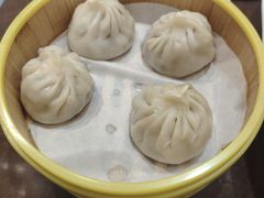 鲜肉小笼包-苏城小院·园林精致苏州菜(斜塘老街店)