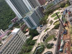 -九龙东皇冠假日酒店室外泳池