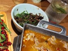 擂辣椒茄子皮蛋-湘间田舍(北仑银泰店)