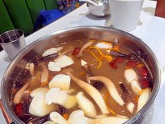 -菌小白·野生菌火锅(时尚天河店)