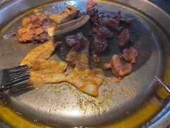 -赞酱川式烤肉(蜀都万达店)