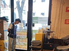 -云阿蛮云南生烫牛肉米线(奉贤路店)