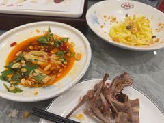 -朱记乳鸽王·非遗石岐乳鸽·全鸽宴(大兴旗舰店)