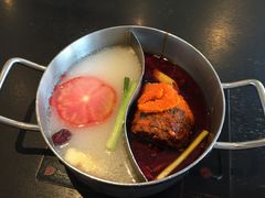 -小天鹅火锅·一线江景洪鼎旗舰店(洪崖洞店)