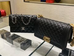 -CHANEL(恒隆广场店)