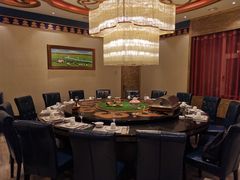 包厢-蒙古人烤羊大师·绿野餐厅(工农大路店)