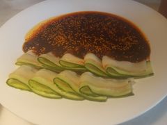 -初蓉丨遇见新川菜(亲贤街荣耀店)