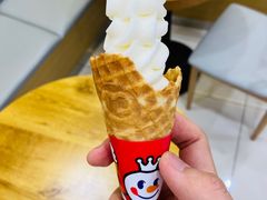 冰激凌-蜜雪冰城(美乐城潮街店)