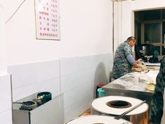 -荆楚任氏锅盔(紫阳路店)