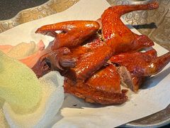 -蝴蝶里·粤菜·点心(滨江龙湖店)