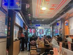 -贯一台湾牛肉面(八一七中路店)