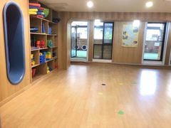 -英伦凯贝国际婴幼儿托育中心(雍湖湾店)