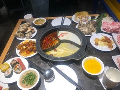 -火锅岛潮牌自助餐厅(天津天佑城店)