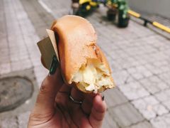 炼奶蛋烘糕-贺记蛋烘糕(青羊第五分店)