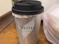 -喜茶(北京华贸购物中心店)