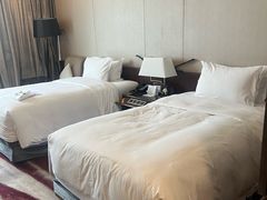 -广州天河希尔顿酒店