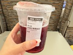 -星巴克(上海虹桥站2A检票口)