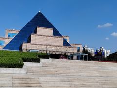 -上海市龙华烈士陵园