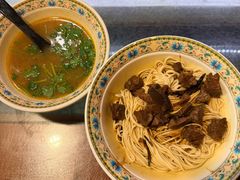 -金杨拉面王小吃面馆·牛三宝面·红烧牛肉粉