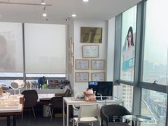 -亚美视光眼镜店(重庆路活力城店)