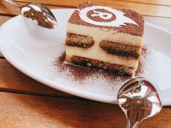 -城市大道红炉披萨烘焙坊