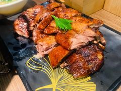 -肖四女乐山跷脚牛肉(世博源店)