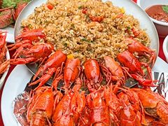 -龙巢盱眙龙虾·牛蛙·烧烤宵夜(八卦岭店)