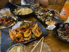 -老东镇啤酒屋海鲜加工·蒸汽海鲜·海鲜烧烤(台东店)