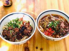 -李易面馆(树木岭店)