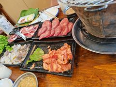 -韩风烤牛肉冷面店